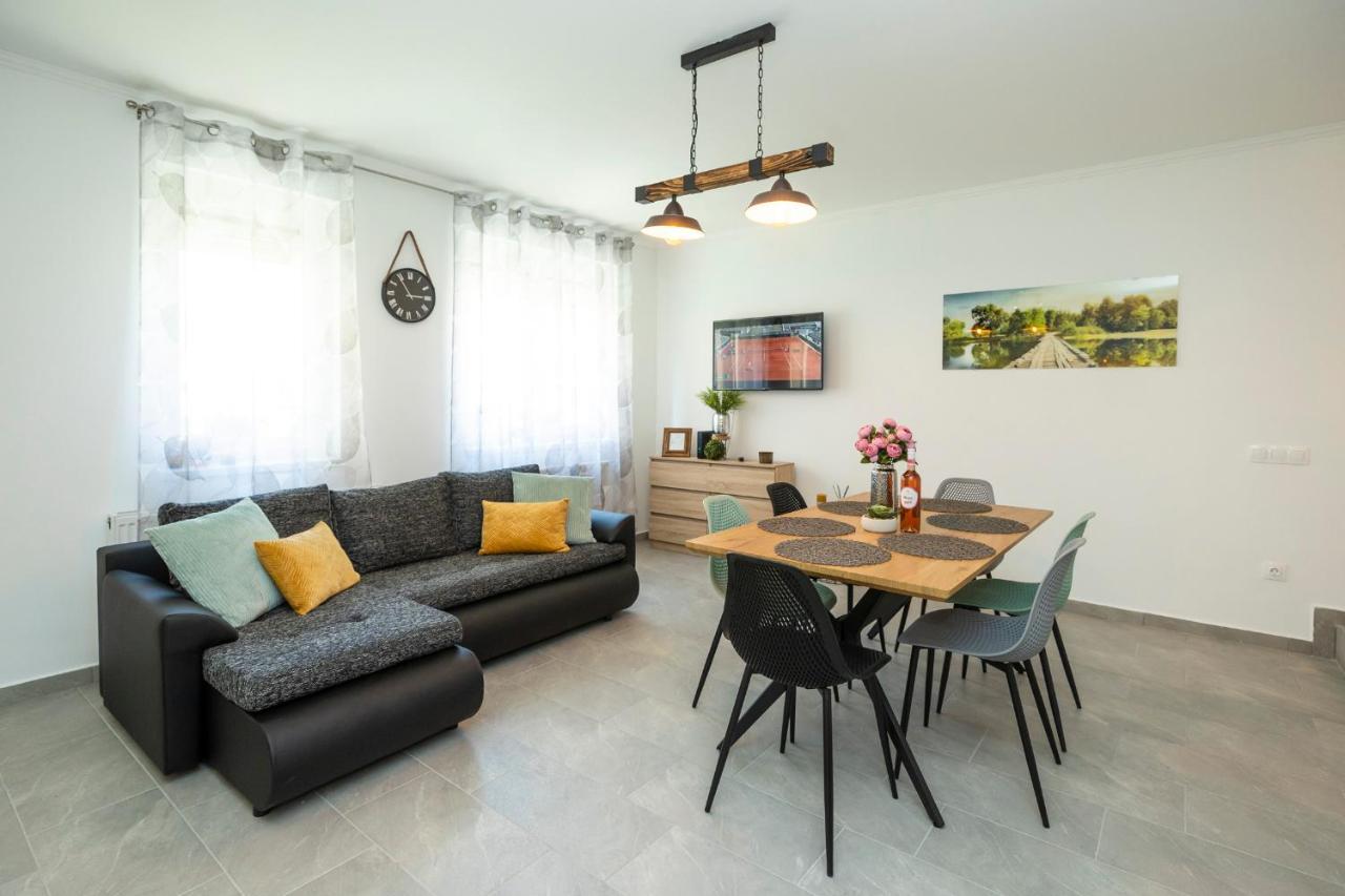 Apartmán Zsendulo Apartman Eger Exteriér fotografie