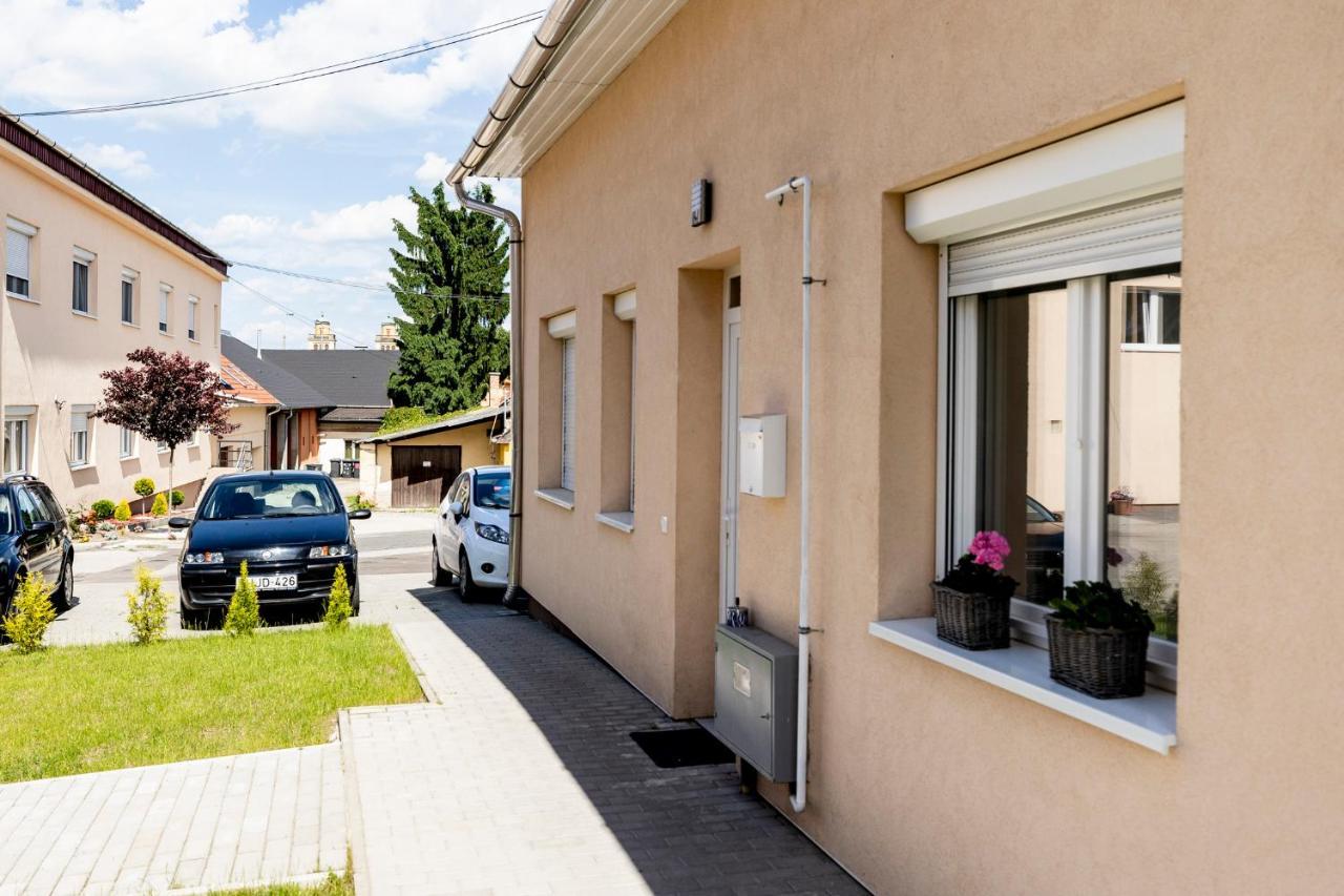 Apartmán Zsendulo Apartman Eger Exteriér fotografie